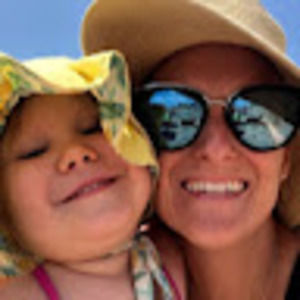 Meet your Posher, Laurie